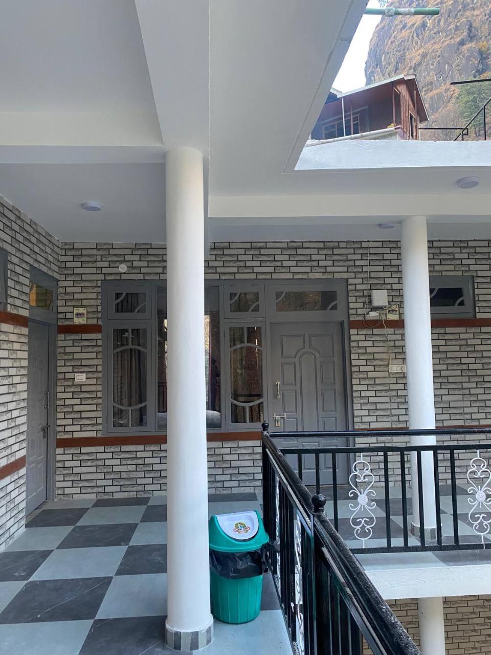 Hom House Of Mannmauji Riverside Касоль Экстерьер фото